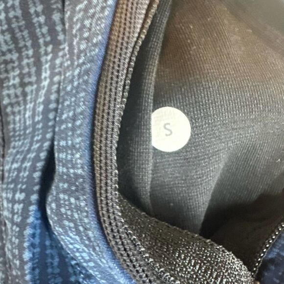 Lululemon Blue Patterned Pace Breaker Shorts‎ Men’s S 7.5” Read - Picture 6 of 11